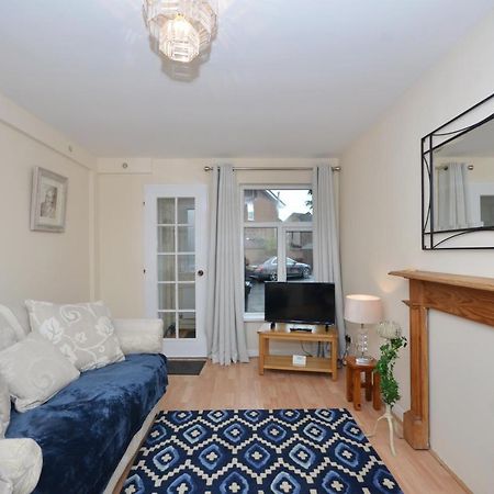 Bright Stylish 2 Bedroom Garden Apartment South Belfast Close To Everything Eksteriør bilde