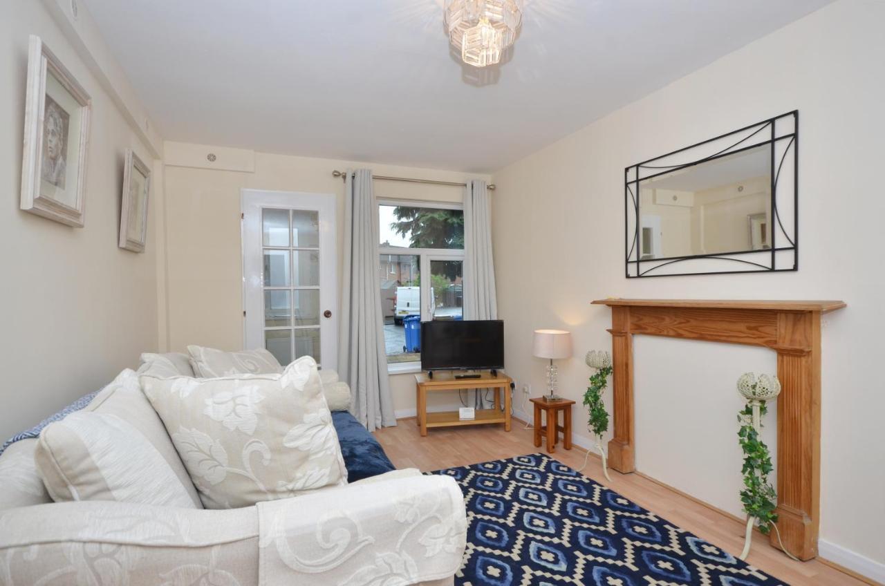 Bright Stylish 2 Bedroom Garden Apartment South Belfast Close To Everything Eksteriør bilde